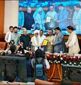 Honoured for Healing – Dr. Rajinder Singh Leads the Fight Against Drugs