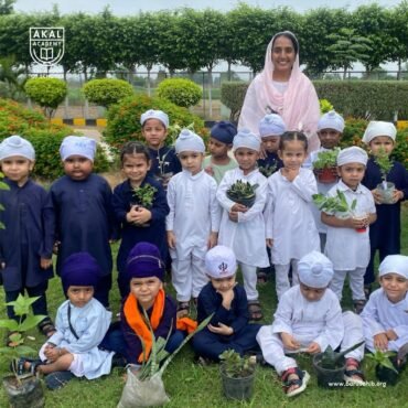 Growing a Greener Tomorrow – How Akal Academy Students Are Leading the Way in Sustainability