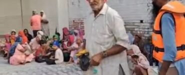 Fields Lost, Hope Alive | Akal Sewa Team Serves Punjab with Langar & Love