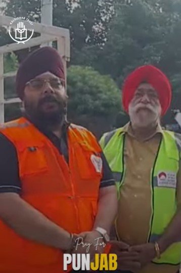 World Sikh Chamber of Commerce sets up Medical Langar and provides to the Kalgidhar Trust for distribution