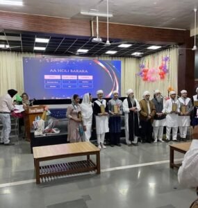 Proud Moment – Ravneet Kaur Shines as CBSE Topper from Akal Academy Holi Barara! Proud Moment – Ravneet Kaur Shines as CBSE Topper from Akal Academy Holi Barara!